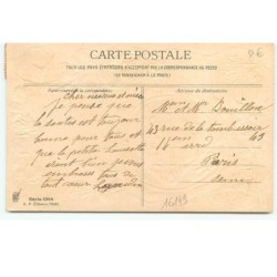 n°16149 - Carte Gaufrée - Clapsaddle - Portrait d'une enfant dans un médaillon avec autour des trèfles