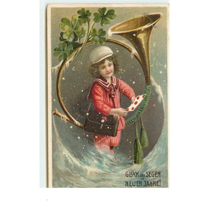 n°16233 - Carte Gaufrée - Enfant près d'un cor de chasse et tenant une lettre - poste - champignon