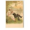 n°16348 - Carte Gaufrée - Couple flirtant au bord de l'eau