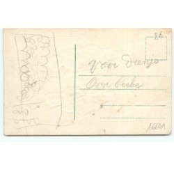 n°16641 - Carte Gaufrée - Deux ramoneurs sur une cheminée