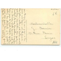 n°1666 - Femme en manteau violet - signée de Juine