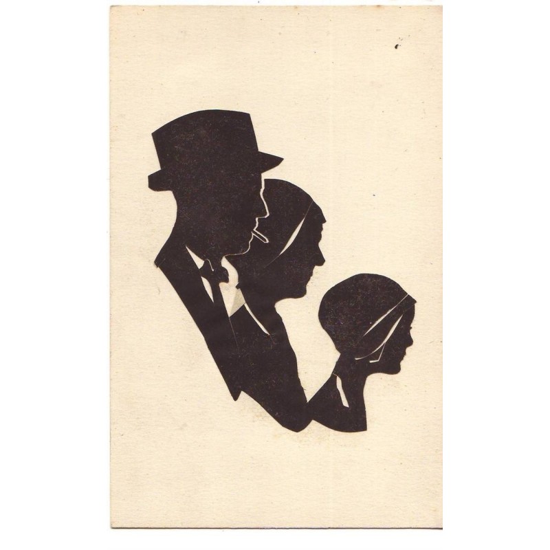 n°16667 - Silhouette - Profil d'un homme fumant, d'une femme et d'une famille