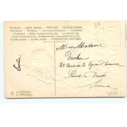 n°17079 - Carte Gaufrée - Joyeuses Pâques - Jeune Garçon avec des violettes dans un oeuf