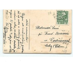 n°10689 - Carte Fantaisie - Fillette assise sur un sac de pièces sur une brouette
