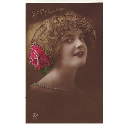 n°17706 - Vive Ste Catherine - Jeune femme avec un chapeau avec des paillettes