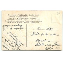 n°17740 - Carte Gaufrée avec paillettes - 1er Avril - Fillette portant un panier rempli de roses