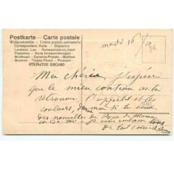 n°17742 - Carte Gaufrée - Deux jeunes femmes au bras d'un jeune homme
