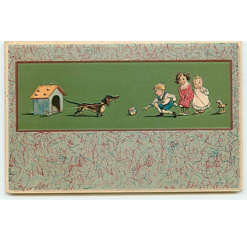 n°17844 - Carte Gaufrée - Enfants, voulant attraper une balle devant un teckel