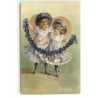 n°17848 - Carte Gaufrée - Deux fillettes jouant avec une guirlande de fleurs