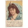 n°18116 - Jeune femme portant un voile avec des étoiles - Carte à paillettes