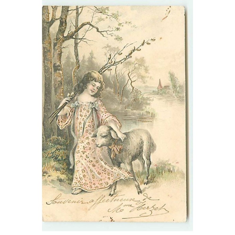 n°18187 - Carte Gaufrée - Fillette près d'un mouton