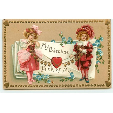 n°18278 - Carte Gaufrée - Clapsaddle - My Valentine think of Me - Enfants tenant une guirlande de coeurs