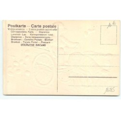 n°18286 - Carte Gaufrée - Joyeuses Pâques - Fillette dans une charette tirée par des moutons