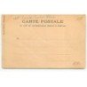 n°18313 - Jeune femme se promenant sur les planches d'une plage - Editeur Laroche Joubert Alfred
