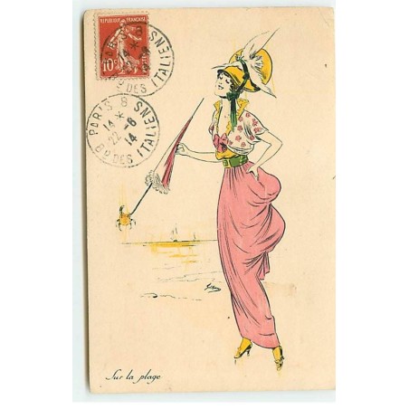 n°18314 - Sur la Plage - Jeune femme se promenant sur une plage