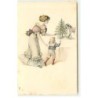 n°18412 - Carte Gaufrée - Jeune femme montrant un cheval à bascule et un sapin à un enfant