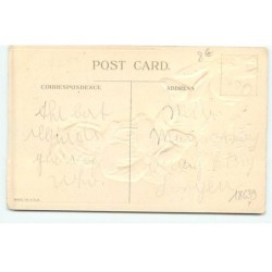 n°18639 - Carte Gaufrée - Pâques - Easter Greeting - Enfants dans un pré avec un lapin