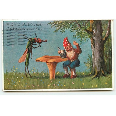 n°18736 - Nain buvant une chope, en écoutant une sauterelle jouant du violon - surréalisme - champignon