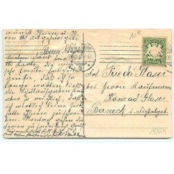 n°18824 - Carte Gaufrée - Fröhliche Neujahr - Fillette avec un manteau violet assise sur un banc enneigé