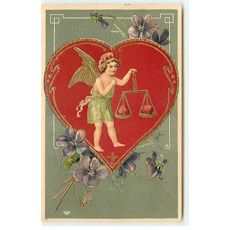 n°19000 - Carte gaufrée - Ange au milieu d'un coeur entouré de violettes, pesant deux coeurs