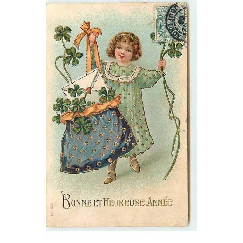 n°19128 - Carte Gaufrée - Bonne et Heureuse Année - Fillette portant un sac rempli de trèfles et une enveloppe