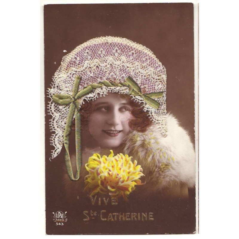n°19203 - Vive Sainte-Catherine - Jeune femme avec un bonnet en dentelle