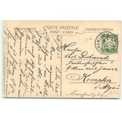 n°19262 - Couple de radis humanisés s'embrassant sur un banc - Surréalisme