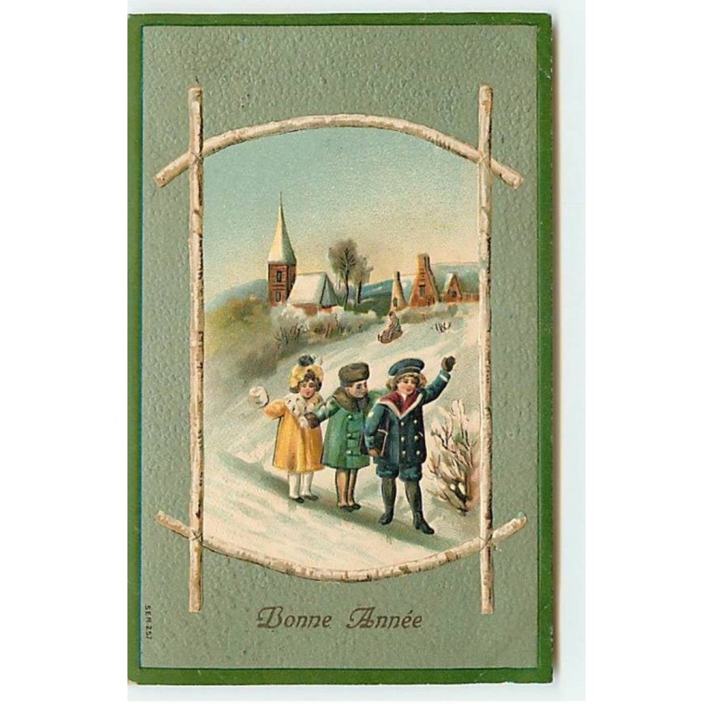 n°19484 - Carte Gaufrée - Bonne Année - Enfants marchant dans la neige