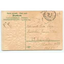 n°19679 - Carte Gaufrée - A vous mes pensées - Fillette avec des brins de muguet