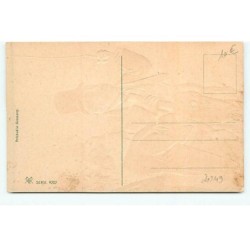 n°20249 - Carte Gaufrée - Hommes en costume sonnant à une porte