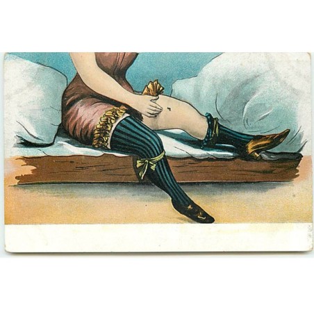 n°20321 - Femme mettant ses bas