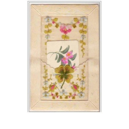 n°2055 - Carte Brodée avec pochette - Trèfle et fleurs