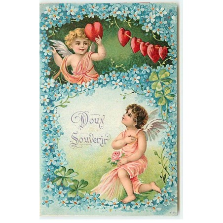 n°20737 - Carte Gaufrée - Doux Souvenir - Anges au milieu de myosotis, l'un faisant une guirlande avec des coeurs