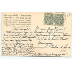 n°20880 - Carte Gaufrée - Bonne Année - Anges décorant une pendule (trèfle) d'une guirlande de myosotis