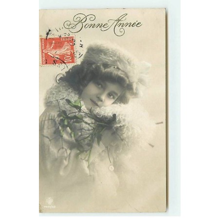 n°21038 - Bonne Année - Grete Reinwald portant des branches de gui