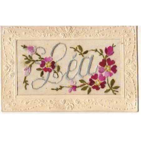 n°21153 - Carte Brodée - Prénom - Léa - Fleurs