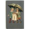 n°11297 - Carte Fantaisie Gaufrée - Nouvel An - Couple d'Enfants sous un Parapluie - 1er Janvier